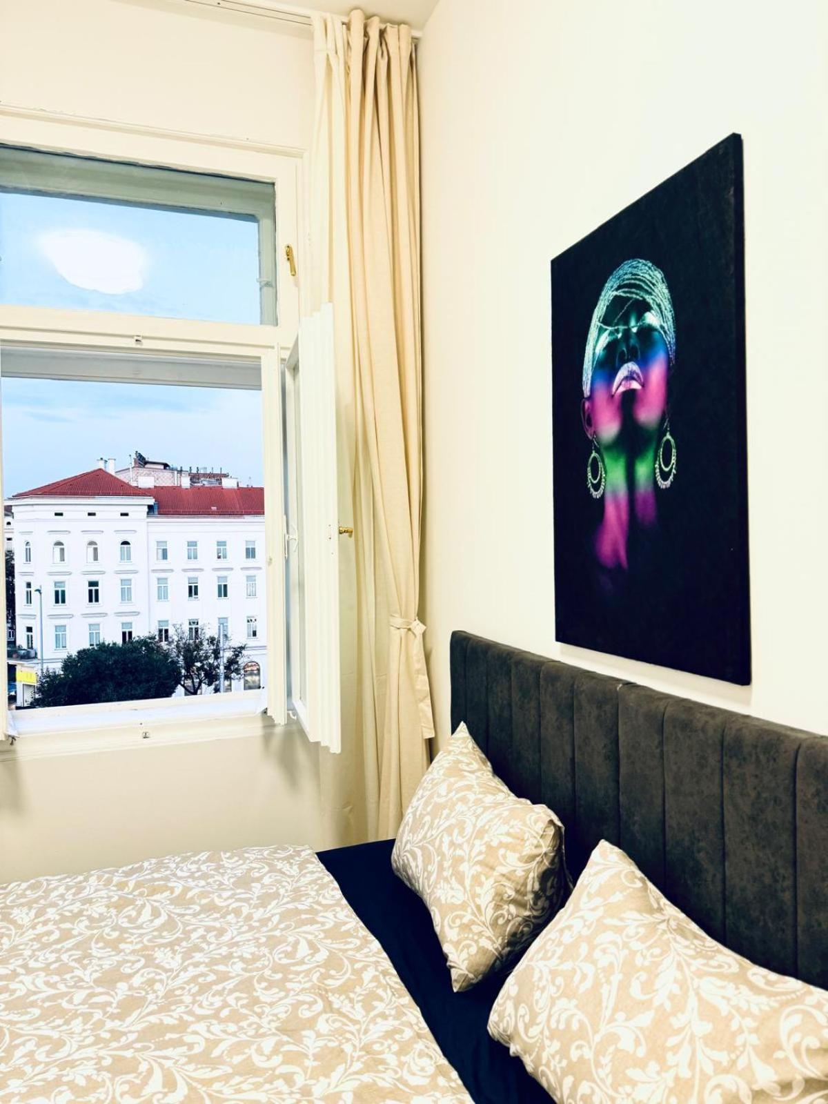 4br Shared With View Only 7- Min To Westbahnhof Apartment